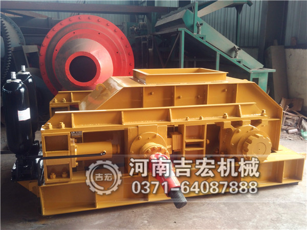 鵝卵石用什么制沙機好，廠家再次重申選購液壓對輥制砂機！
